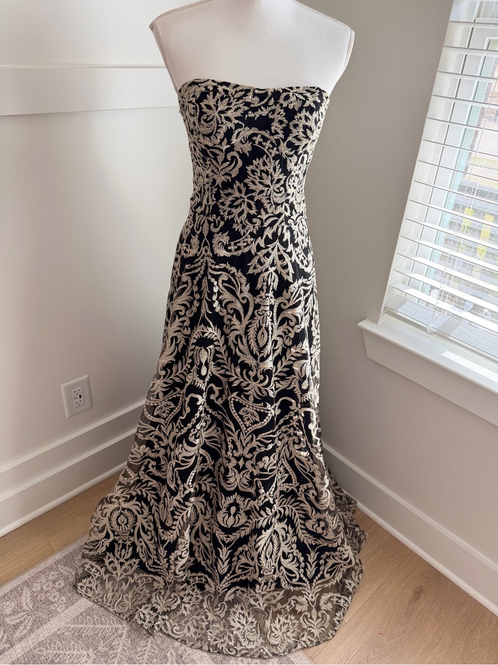 Xhilaration Black & Gold Metallic Brocade Strapless Formal Gown
